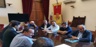 Lo annuncia il sindaco peloritano, Cateno De Luca: “Accordo raggiunto tra ACR Messina e FC Messina”