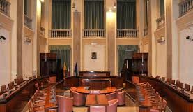 Si è svolto stamane presso il Salone degli Specchi di Palazzo dei Leoni, il Corso “L’attività di polizia giudiziaria dell’operatore di polizia locale”