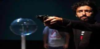 Il terzo appuntamento de “Il Cortile – Teatro Festival”, in programma lunedì 22 luglio nel settecentesco cortile del Palazzo Calapaj-D’Alcontres (Strada San Giacomo, accanto al Duomo)