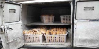 I poliziotti del Distaccamento Polizia Stradale di Barcellona P.G., nel corso di specifici servizi mirati al controllo di mezzi adibiti al trasporto di alimenti, hanno sanzionato due ditte