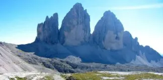 Da Riva del Garda a San Candido: nello scenario unico di vette che sfiorano i 2000 metri di altezza ed una rigogliosa vegetazione con ulivi e limoni che abbracciano le rive del lago, nel prossimo appuntamento, in onda stasera 16 agosto alle 21.25 su Rai1