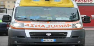 Una donna di 78 anni, Giuseppa Saputo, è morta ieri sera folgorata da una scarica elettrica mentre stava facendo la doccia nella sua abitazione a Balestrate (PA)