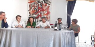 Cinque location, un unico denominatore: far gustare a chi interverrà cinema e vino e assaggini di pesce