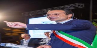 Relazione annuale, il Sindaco di Messina, De Luca replica ai consiglieri del Pd: “Lamentele strumentali, mi sono confrontato con tutti i gruppi e nessuno ha mosso obiezioni sulla presentazione del documento”