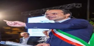Relazione annuale, il Sindaco di Messina, De Luca replica ai consiglieri del Pd: “Lamentele strumentali, mi sono confrontato con tutti i gruppi e nessuno ha mosso obiezioni sulla presentazione del documento”