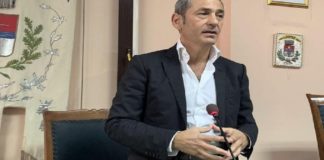 “Ieri in Aula abbiamo assistito a una brutta pagina che resterà negli annali della cronaca parlamentare siciliana…, si doveva discutere del cosiddetto Collegato, ma il PD ed il M5S si sono messi di traverso”