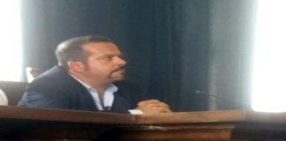 Il Presidente della Commissione lavori pubblici Libero Gioveni ha convocato per la giornata di lunedì 16 settembre alle ore 9.30 una seduta per affrontare tutte le problematiche legate agli attuali lavori di messa in sicurezza del viadotto Ritiro