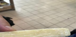 Questa mattina la Sezione Annona della Polizia Municipale di Messina, durante un controllo a tutela della salute pubblica, in un supermercato del centro città ha proceduto al sequestro di 49 confezioni di formaggio grana