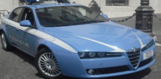 Poliziotti solidali a Siracusa: prima arrestano una 21enne per furto aggravato, secondo le modalità previste dalle norme vigenti