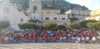 A specificarlo, con un post su Facebook è il giornalista Lucio Di Mauro: “Iniziato il conto alla rovescia per uno degli appuntamenti più importanti dell’anno, l’esclusivo concorso nazionale di bellezza e talento, Una Ragazza per il Cinema”