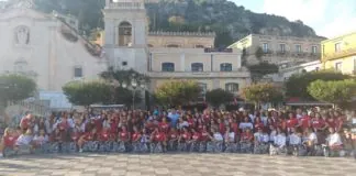 A specificarlo, con un post su Facebook è il giornalista Lucio Di Mauro: “Iniziato il conto alla rovescia per uno degli appuntamenti più importanti dell’anno, l’esclusivo concorso nazionale di bellezza e talento, Una Ragazza per il Cinema”