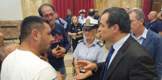 “Con le buone maniere, si ottiene tutto”