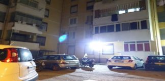 Poco prima delle 19.00 di ieri, venerdì 11 ottobre, alle case gialle di Bordonaro palazzina 8 a Messina si è verificata una sparatoria