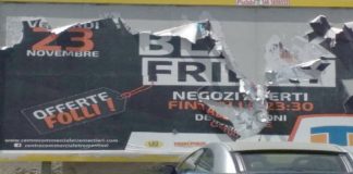 “Nella seduta della IV^ Commissione consiliare di ieri 14 ottobre, Ambiente e Territorio della V^ Circoscrizione, presieduta e coordinata dal consigliere dott. Franco Laimo, si è parlato proprio di affissione pubblica e dei pannelli privati ma su suolo pubblico ormai dismessi e/o obsoleti”