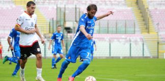 Un FC Messina tremendo, oggi pomeriggio ha fatto colare a picco l’ACR Messina, nel derby disputato allo Stadio Franco Scoglio