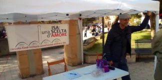 Si e’ tenuta anche stamane a Villa San Giovanni (RC), la raccolta fondi per il restauro della ciminiera ISA