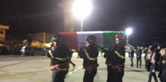 Tragedia, dei vigili del Fuoco morti a Quargnento (Alessandria), tra lunedì e martedì scorsi: il feretro di Antonino Candido è tornato a Reggio Calabria