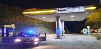 Messina…, le fasi della tentata rapina di ieri sera al distributore Eni del torrente Trapani