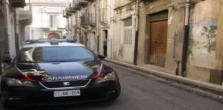 Ieri notte, i Carabinieri della Sezione Radiomobile della Compagnia di Barcellona Pozzo di Gotto, con l’ausilio dei militari della gemella sedente a Milazzo, hanno arrestato in flagranza di reato il 35enne B.G. ed il 30enne A.S.