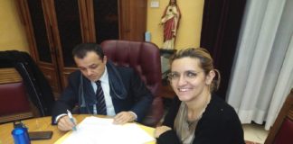 Ora basta, con questo scempio delle strade e della rete idrica: “Bloccati i lavori della Openfiber”