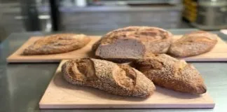 Nasce il primo pane prodotto con i grani antichi siciliani seminati dagli Ambasciatori del Gusto messinesi Francesco Arena, Lillo Freni e Pasquale Caliri nei campi di Galati Mamertino