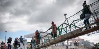 In relazione alla nave “Sea Watch 3”, dalla Capitaneria di Porto di Messina sono state adottate delle disposizioni
