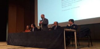 Il Vicesindaco di Messina e Assessore alla Mobilità Urbana ed Extraurbana Salvatore Mondello, unitamente al dirigente del Dipartimento Servizi Territoriali ed Urbanistici Antonio Cardia e a Guido Francesco Marino della TPS Pro, società di ingegneria che ha redatto il Piano, ha presentato oggi al Palacultura Antonello la stesura provvisoria dell’aggiornamento del Piano Generale del Traffico Urbano (PGTU)