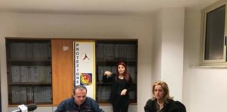 Siamo tempestati da richieste di centinaia di cittadini preoccupati, perché vogliono sapere dei 50 messinesi tornati da Madonna di Campiglio lo scorso 7 Marzo: “Parte di questa comitiva composta da nomi noti della città, al ritorno dalle vacanze, essendo transitati dall’aeroporto di Bergamo per raggiungere la località sciistica, hanno violato l’obbligo di comunicare il proprio rientro all’Azienda Sanitaria Locale e di mettersi in autoisolamento”