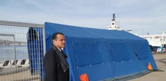 Il sindaco di Messina Cateno De Luca, come anticipato ieri nella sua abituale diretta Facebook nel pomeriggio di oggi ha firmato l’ordinanza che è entrata in vigore alle 21.00 odierne e che vieta il passeggio e la corsa in luogo pubblico e tutte le attività sportive non rientranti tra gli spostamenti per ragioni di lavoro, di salute o di necessità prescritte dai D.P.C.M. dell’08 ed 11 marzo 2020