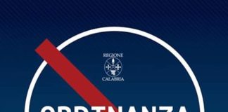 “Ho appena firmato una ordinanza che prevede, con decorrenza immediata e fino al 3 aprile 2020, il divieto di ogni spostamento delle persone fisiche in entrata e in uscita dal territorio regionale”