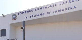 Caronia (ME): nei giorni scorsi, in esecuzione di un’ordinanza di applicazione di misura cautelare restrittiva emessa nell’ambito delle indagini coordinate dal Sost. Proc. Dott.ssa Giorgia Orlando della Procura della Repubblica presso il Tribunale di Patti (ME), i Carabinieri della Compagnia di Santo Stefano di Camastra hanno arrestato un 53enne del luogo