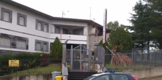 Nella giornata di ieri 1° maggio, i carabinieri della Stazione di Piraino, allertati sull’utenza telefonica di emergenza 112, sono intervenuti a Gliaca di Piraino ove era stata segnalata una lite all’interno di un’abitazione…, giunti sul posto, i militari hanno bloccato ed arrestato in flagranza di reato di lesioni personali aggravate G.A.