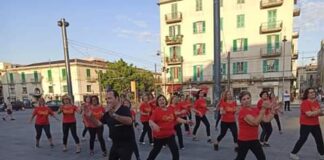 Oggi pomeriggio a Messina…, in piazza Cairoli dopo le ore 18.00 si e’ tenuto un flash mob