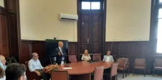 Si è svolto oggi, nella Sala Ovale di Palazzo Zanca, l’incontro tra l’Assessore al Turismo Enzo Caruso e i rappresentanti di categoria delle strutture ricettive del territorio comunale