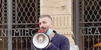 Il consigliere comunale del Pd di Messina, Alessandro Russo si occupa del trasferimento della dipendente Enrica Carnazza da un Dipartimento ad un Quartiere