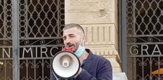 Il consigliere comunale del Pd di Messina, Alessandro Russo si occupa del trasferimento della dipendente Enrica Carnazza da un Dipartimento ad un Quartiere