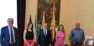 Cateno De Luca (sindaco peloritano): “Oggi ho avuto il piacere di conoscere tutti i componenti dell’Organismo Indipendente di Valutazione – OIV…, che si era insediato Il 22 maggio scorso”