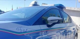 Hanno forzato…, un distributore di sigarette in centro città