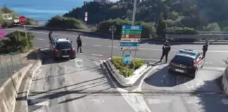 Nel pomeriggio del 23 Agosto, i Carabinieri dell’Aliquota Radiomobile della Compagnia di Taormina, hanno arrestato, in flagranza di reato, M.S. 57enne e L.G. 27enne, già noti alle forze dell’ordine