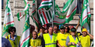 Stagionali del turismo, il 40% è rimasto a casa e sarà senza indennità per tutto l’inverno…, l’allarme della Fisascat Cisl Messina: «All’orizzonte c’è una bomba sociale»