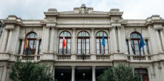 Il Commissario straordinario con i poteri del Consiglio Metropolitano di Messina, Ing. Santi Trovato, ha presieduto stamane la seduta pubblica per la nomina dei componenti del Collegio dei Revisori dei conti 2020/2023