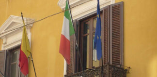 La Scuola San Domenico Savio di Messina…, resta aperta