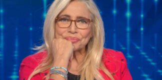 A ‘Domenica In’ su Rai1, di oggi 18 ottobre 2020 che e’ iniziata alle 14.00 spazio ad Antonella Clerici, alla virologa Ilaria Capua ed a Romina Power