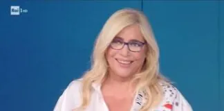 L’ottava puntata di “Domenica In”, in onda domenica 1° novembre che e’ iniziata alle 14 su Rai1, in diretta dagli Studi ‘Fabrizio Frizzi’ di Roma e condotta da Mara Venier, avrà come protagonisti tanti ospiti in studio e in collegamento