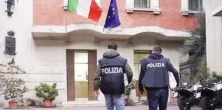 Nel pomeriggio del 30.10.2020, la Squadra Mobile della Questura di Messina, coadiuvata da personale dell’omologo organo investigativo della Questura di Brescia, ha dato esecuzione ad un ordine di carcerazione emesso dalla Procura Generale della Repubblica presso la Corte di Appello di Messina a carico del cittadino marocchino A.M.