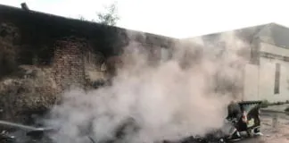 I componenti della Polizia specialistica diretta dal commissario Giovanni Giardina comandante vicario della Polizia Municipale di Messina collaborato dagli uomini del reparto Ambientale diretto dall’ispettore Visalli a conclusione di una complessa attività d’indagine sono risaliti al responsabile dell’incendio doloso di via San Cosimo