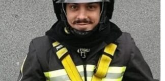 «Il tentativo di condizionare un processo in corso costituisce un insulto nei confronti della vita ormai persa dei Vigili Matteo, Marco e Nino e ancora di più l’ennesima offesa alla giustizia»