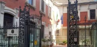 Nella serata di ieri la Squadra Mobile della Questura di Messina, Sezione di contrasto alla Criminalità Organizzata e Catturandi, ha dato esecuzione all’ordinanza applicativa della misura della custodia cautelare in carcere – richiesta dalla Procura della Repubblica Direzione Distrettuale Antimafia di Messina