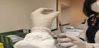 Un’altra giornata di intenso lavoro all’Ospedale Papardo di Messina, impegnato anche di domenica nella campagna di vaccinazione anti-covid