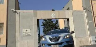Intorno alle ore 21.30 del 6 marzo, in piazza Lo Sardo a Messina, si è verificato uno scontro che ha avuto come protagonisti due cittadini di nazionalità marocchina